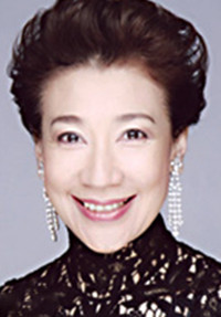 前田美波里