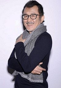 吉田鋼太郎